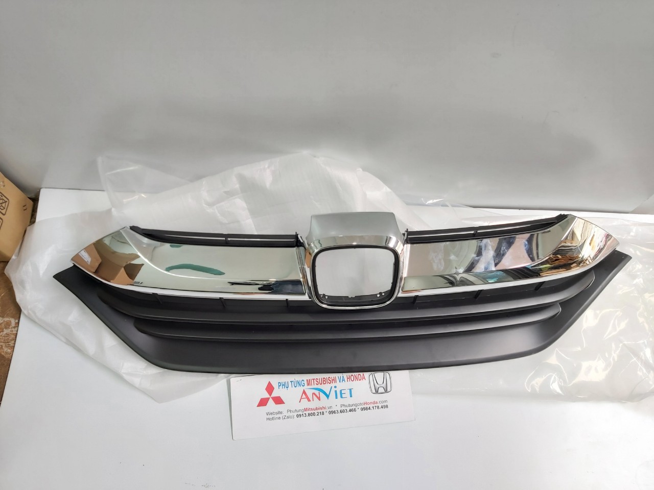 Mặt ca lăng xe Honda CRV 2018-2020